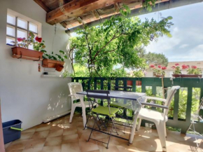 Charmant appartement 4 pers avec terrasse, proche plage et marché, Saintes-Maries-de-la-Mer - FR-1-475-32